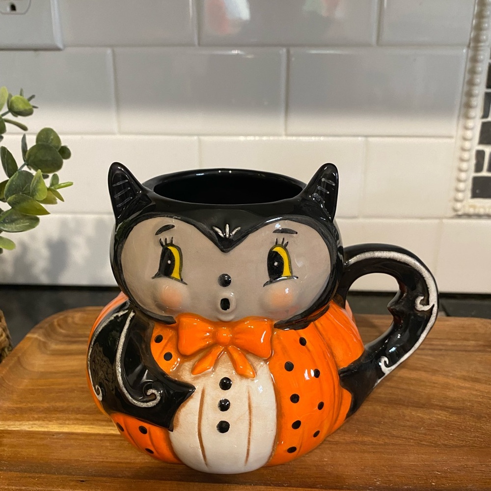 New Johanna Parker Bat Mug with orange bow tie